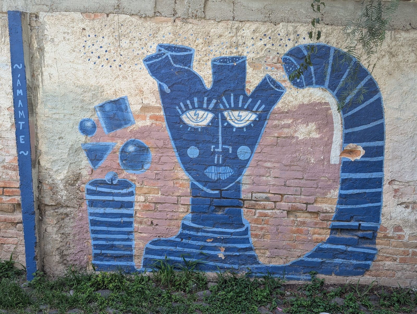 Blue figure with wide eyes