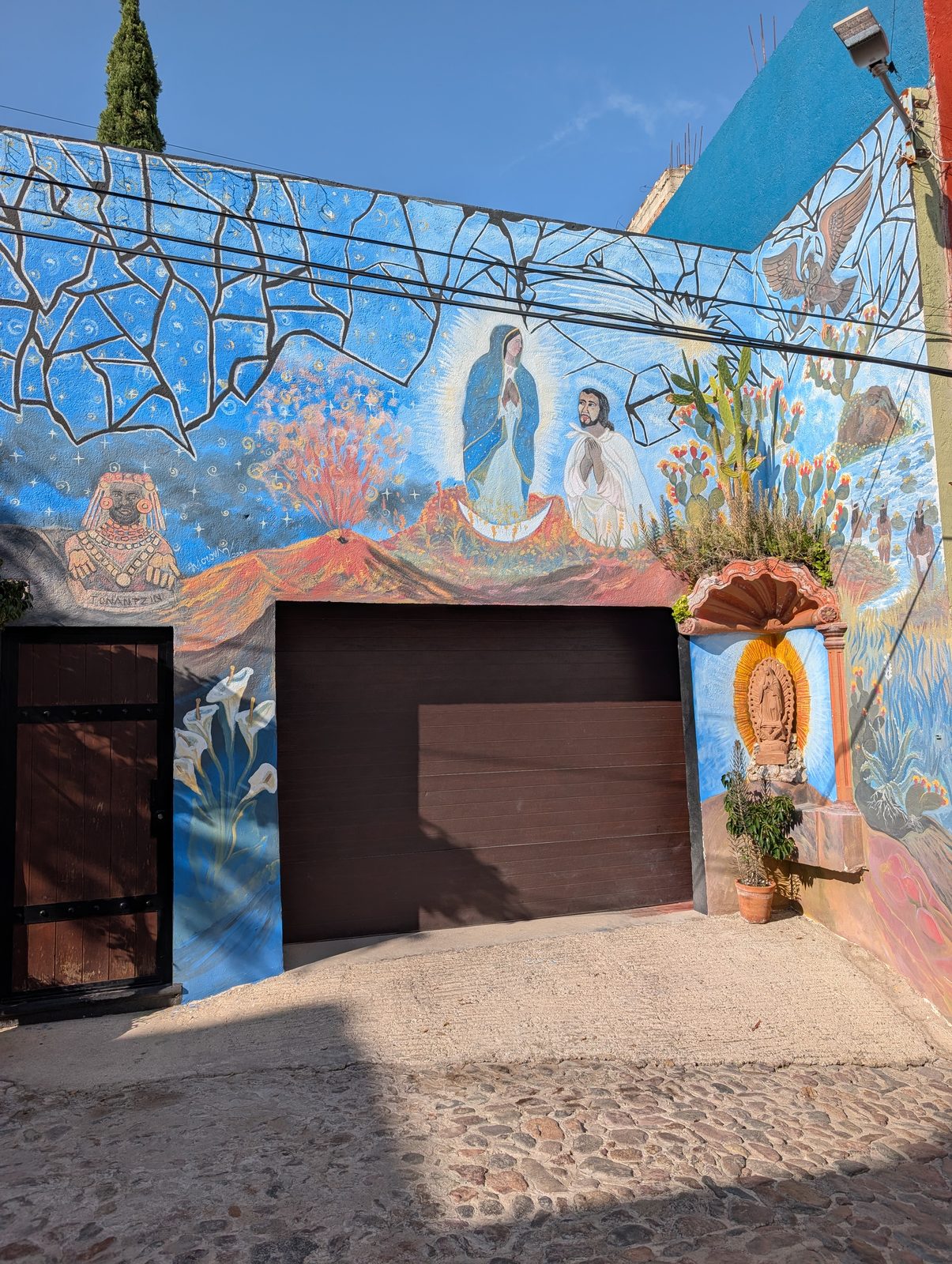 Guadalupe, Juan Diego y Tonantzin