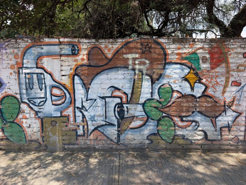 Sombrero and nopal piece