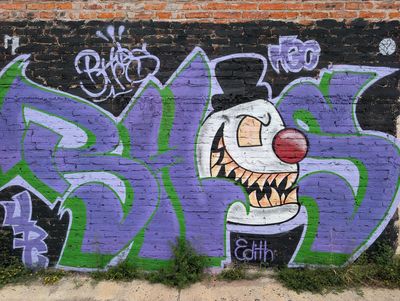Grafiti con payaso sonriente