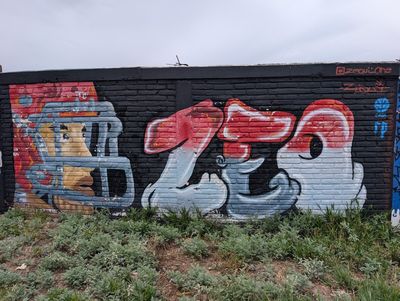 Letras burbuja y caricatura